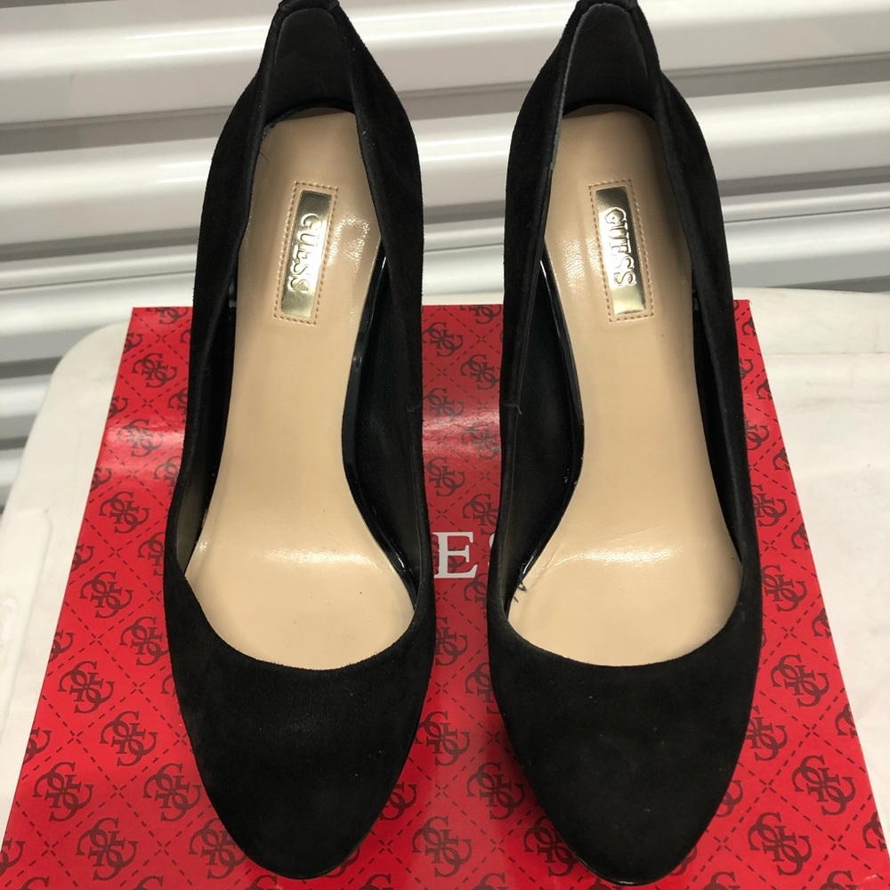 Guess Black Suede platforms size 8